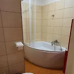 Δωμάτια σε οικογενειακή κατοικία Oliwka